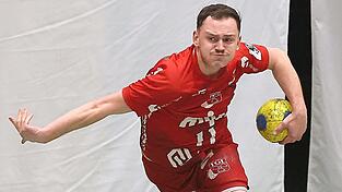 Konzentriert und fleißig: Um zum Saisonstart am 20. September in Topform zu sein, stehen für die Handballer der TG Mipa Landshut um Daniel Scheibengraber intensive Trainingseinheiten und Testspiele auf dem Plan - zuletzt im heimischen Sportzentrum West gegen Drittliga-Vize Wölfe Würzburg.