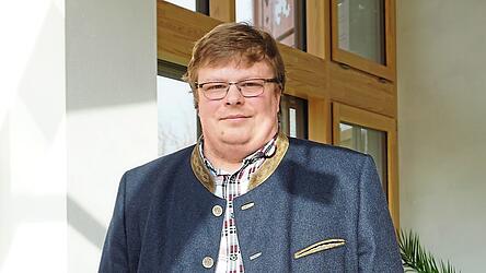 Als Landrat will Florian Geisenfelder den regionalen Themen mehr Geh&ouml;r auf der gro&szlig;en Politikb&uuml;hne verschaffen.