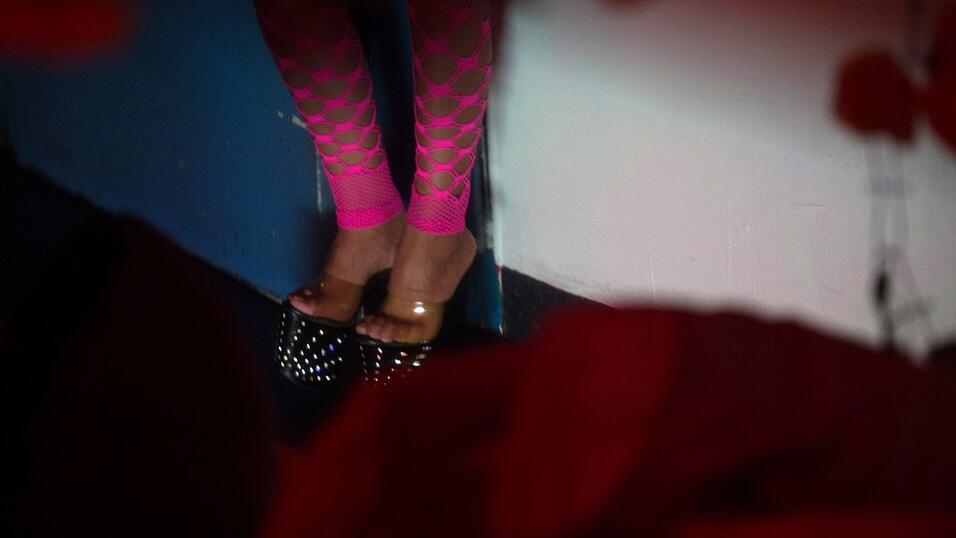 Knapp 60 Prozent der Opfer von Menschenhandel werden auf ihrer Flucht sexuell ausgebeutet.