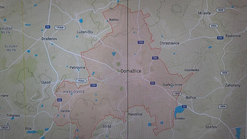 Die B&uuml;rger von Domazlice d&uuml;rfen diesen durch das Kataster abgegrenzten Bereich ab Montag nicht mehr verlassen. Dieser umfasst neben dem Stadtgebiet nur noch die angrenzenden Ortsteile.