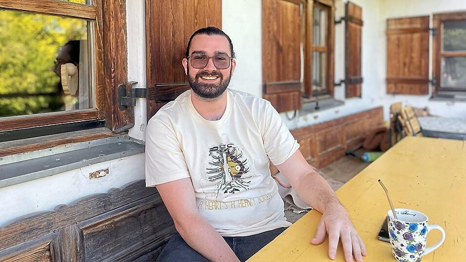 Andreas hat einmal eine Orgelbauer-Ausbildung begonnen. Nun will er Musiklehrer werden. Andreas hat einmal eine Orgelbauer-Ausbildung begonnen. Nun will er Musiklehrer werden.