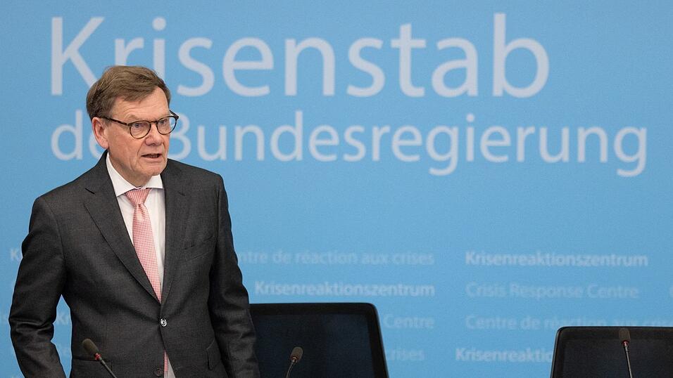 Wadephul bei der Sichtung des Krisenstabes der Bundesregierung im Ausw&auml;rtigen Amt.