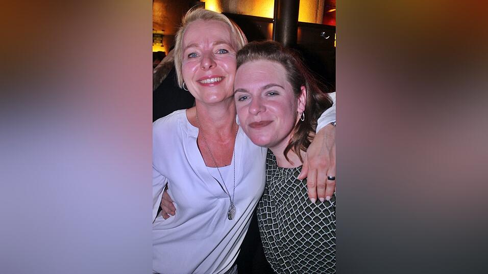 Von wegen Herbsttristesse! Im Beatschuppen in Landshut ging es am gestrigen Freitag wie gewohnt hoch her.