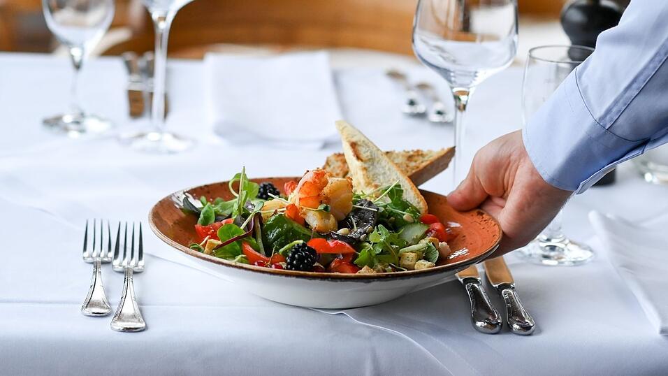 Die Gastronomiebranche betont: «Trinkgeld ist freiwilliges Dankeschön des Gastes.» (Symbolbild) Die Gastronomiebranche betont: «Trinkgeld ist freiwilliges Dankeschön des Gastes.» (Symbolbild)
