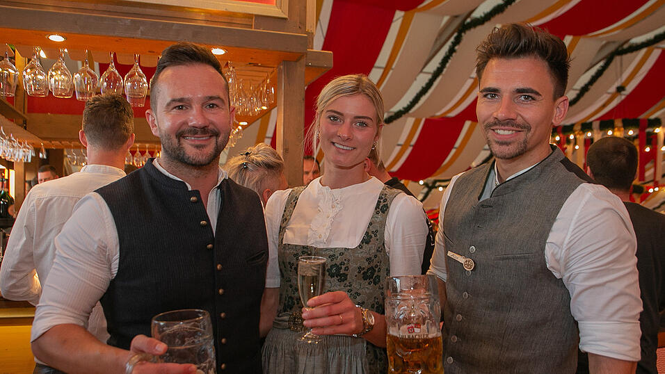 Die Partybilder von Dienstag, 16. August 2022, aus dem Festzelt Krönner.