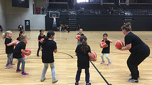 Die Auszeichnung soll Sport und gesunde Ern&auml;hrung im Grundschulbereich f&ouml;rdern. (Symbolbild)