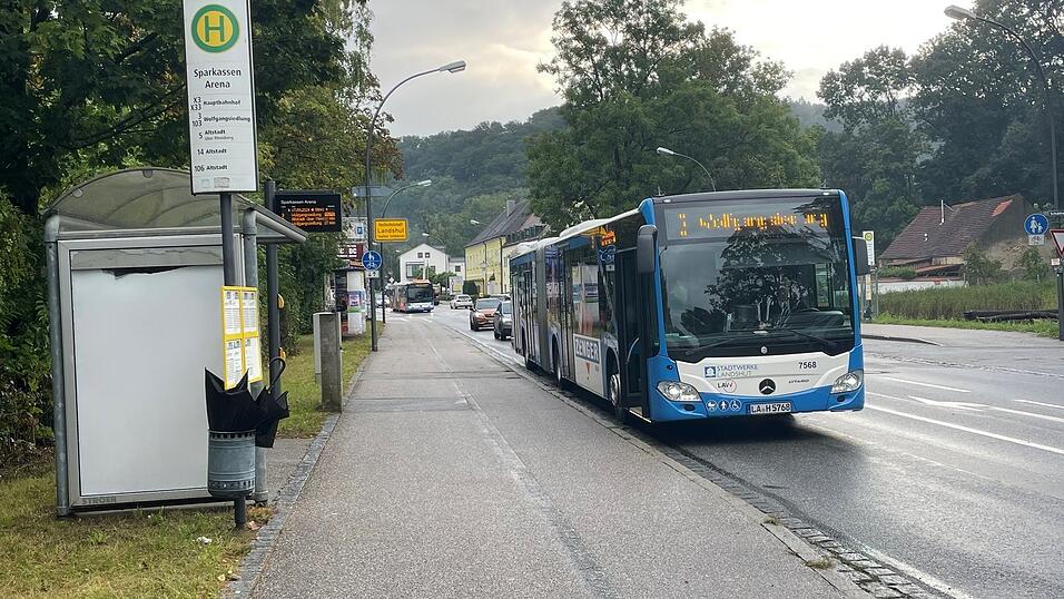 Der &ouml;ffentliche Nahverkehr in Landshut beschert den Stadtwerken ein Millionen-Minus. Das k&ouml;nnte durch den Umstieg auf E-Mobilit&auml;t noch h&ouml;her ausfallen.