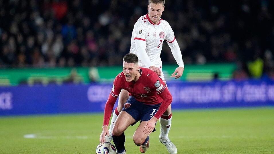 Leverkusens St&uuml;rmer Schick und seine Tschechen gegen Favorit D&auml;nemark.