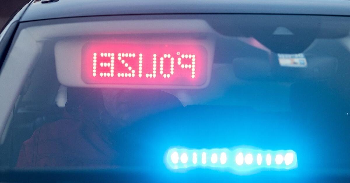 18-year-old and two officers injured in incident on A92 near Wallersdorf