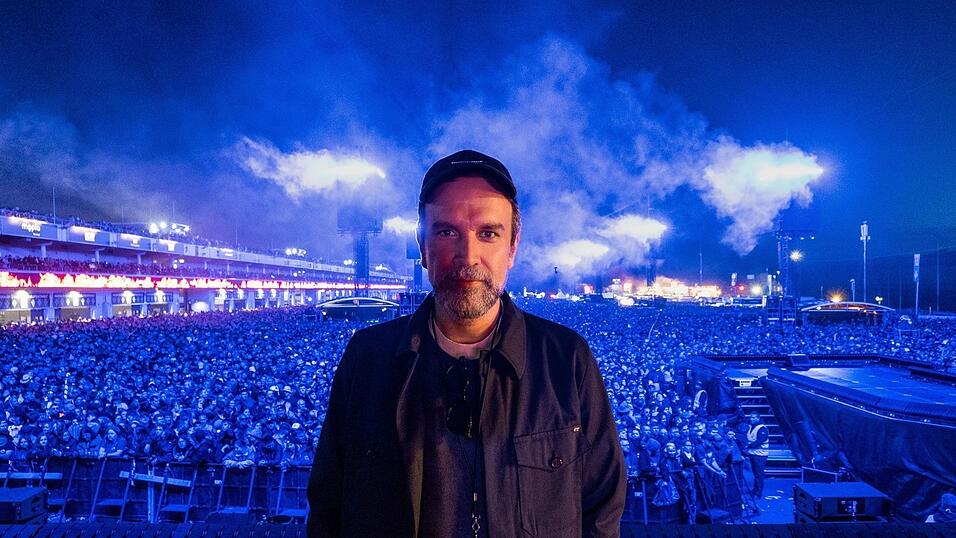 «Unsere Fans sagen uns sehr direkt, wen sie bei Rock am Ring sehen wollen», sagte der Veranstalter. «Unsere Fans sagen uns sehr direkt, wen sie bei Rock am Ring sehen wollen», sagte der Veranstalter.