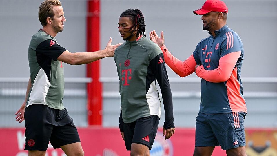 Bayern-Coach Vincent Kompany (rechts) traut seinen Stürmern Harry Kane (links) und Michael Olise (Mitte) persönlich höchste Ehren zu. (Archivfoto)