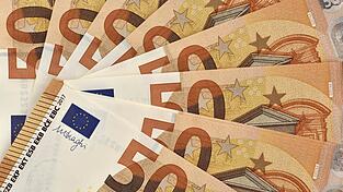 In Bayern wurde im vergangenen Jahr weniger Falschgeld gefunden (Symbolbild).
