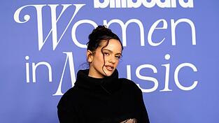 Rosalía ist mit ihrer Mischung aus Flamenco, Latin-Pop, R&B, Reggaeton und «Música urbana latina» international erfolgreich. (Archivfoto) Rosalía ist mit ihrer Mischung aus Flamenco, Latin-Pop, R&B, Reggaeton und «Música urbana latina» international erfolgreich. (Archivfoto)