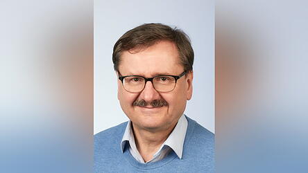 Alois Heitzer (62) will sich im März kommenden Jahres um den Arnschwanger Bürgermeisterstuhl bewerben.