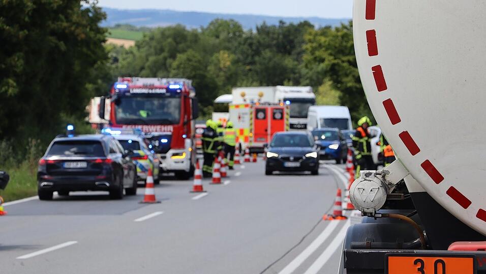 Der Verkehr rollte einspuri an der Unfallstelle vorbei.