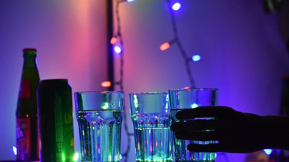 K.o.-Tropfen sollen als Waffe eingestuft werden. (Illustration)