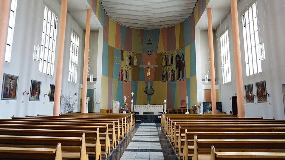 Es gibt nicht mehr viele Gottesdienste, bei denen die Pfarrer auf volle Reihen, zum Beispiel in der Stadtpfarrkirche &bdquo;Zu Unserer Lieben Frau&ldquo;, blicken. Auch die Einnahmen aus der Kirchensteuer gehen zur&uuml;ck.