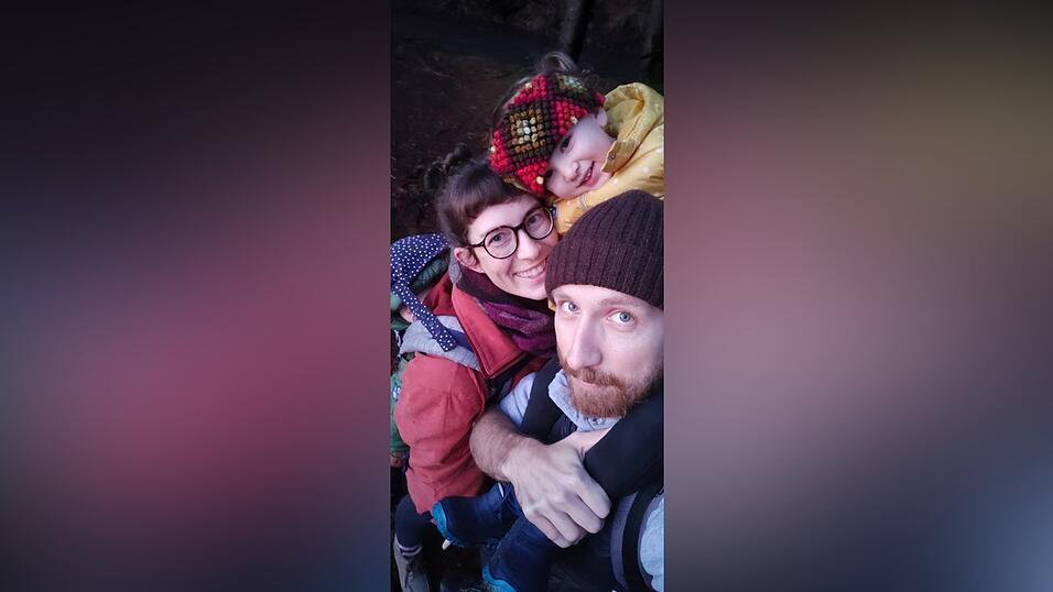 Anna Laqua, ihr Mann Roman und ihre beiden Kinder hoffen, dass die Typisierungsaktion einen Treffer bringt.