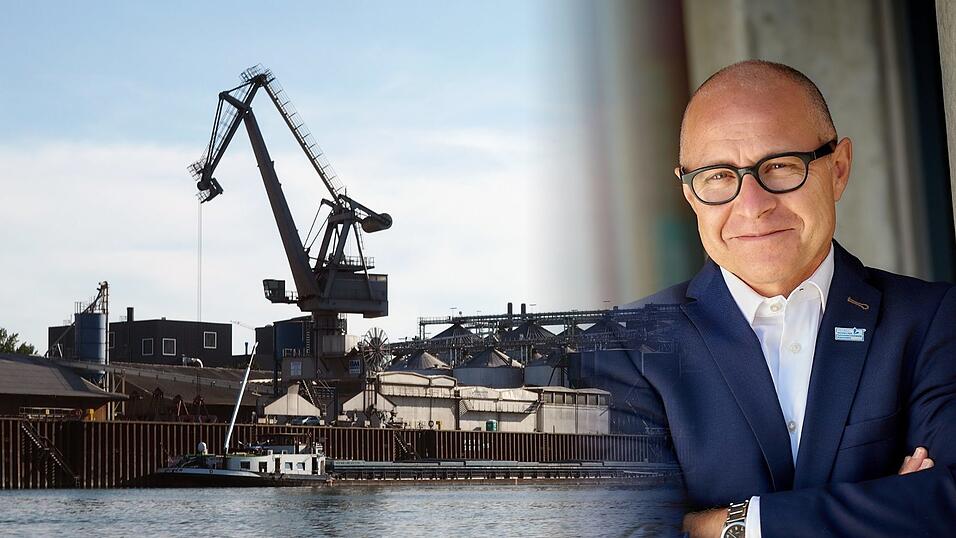 Im idowa-Interview spricht Geschäftsführer Andreas Löffert über die Auswirkungen des Dürre-Sommers auf den Hafen Straubing-Sand. Im idowa-Interview spricht Geschäftsführer Andreas Löffert über die Auswirkungen des Dürre-Sommers auf den Hafen Straubing-Sand.