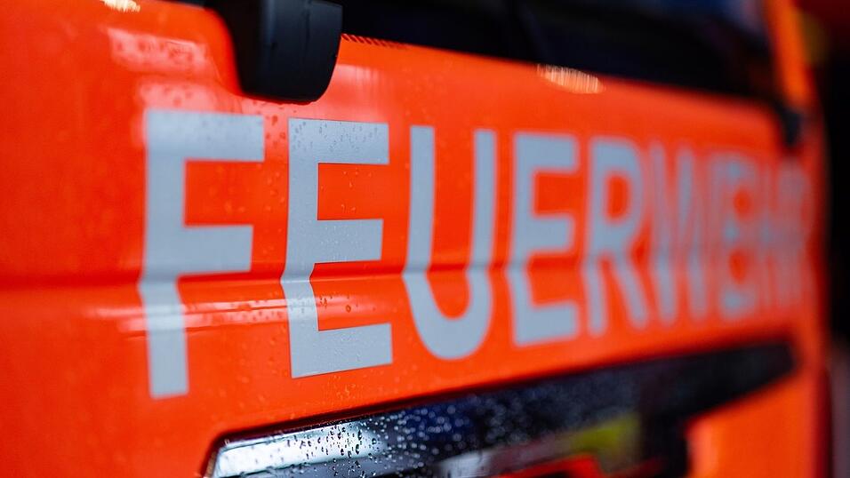 Die Brandursache ist derzeit unklar. (Symbolbild)