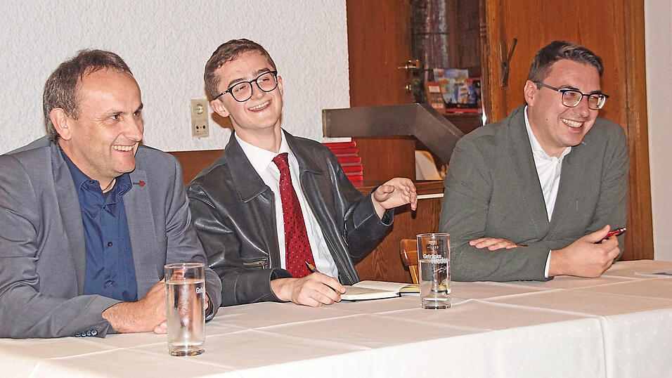 Von links: Wörths Bürgermeister Josef Schütz, SPD-Ortsvorsitzender David Hausladen und Wenzenbachs Bürgermeister Sebastian Koch.