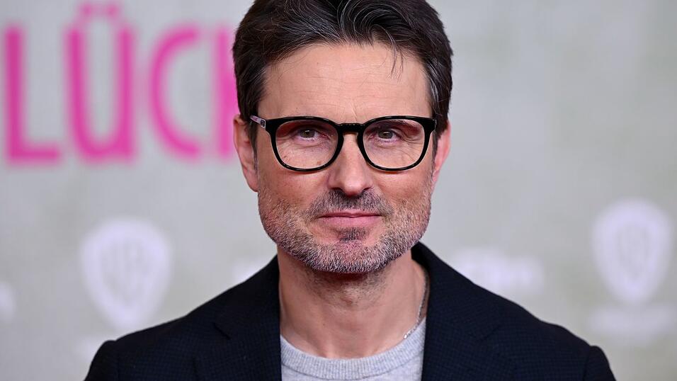 Gerade hat Regisseur Simon Verhoeven seinen neuen Fim «Ach, diese Lücke, diese entsetzliche Lücke» vorgestellt. (Archivbild) Gerade hat Regisseur Simon Verhoeven seinen neuen Fim «Ach, diese Lücke, diese entsetzliche Lücke» vorgestellt. (Archivbild)