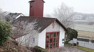 Das Feuerwehrhaus in Aiglsdorf ist zu klein, das Fahrzeug aus dem Jahr 1988 bald ein Oldtimer. Auf den Markt wie die Feuerwehr kommt eine große und spannende Aufgabe zu.