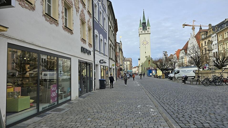 Das Dekogeschäft 'Depot' ist seit 2017 am Ludwigsplatz beheimatet. Zuvor gab es noch eine zweite Filiale im Theresien-Center. Das Dekogeschäft 'Depot' ist seit 2017 am Ludwigsplatz beheimatet. Zuvor gab es noch eine zweite Filiale im Theresien-Center.