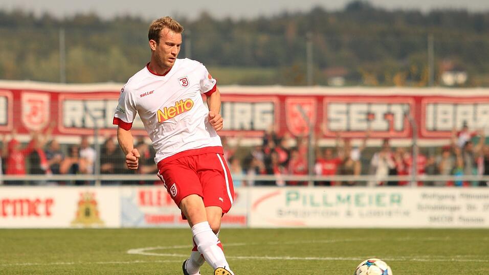 Der Jahn kommt bei Schalding-Heining nicht über ein 0:0 hinaus. Der Jahn kommt bei Schalding-Heining nicht über ein 0:0 hinaus.