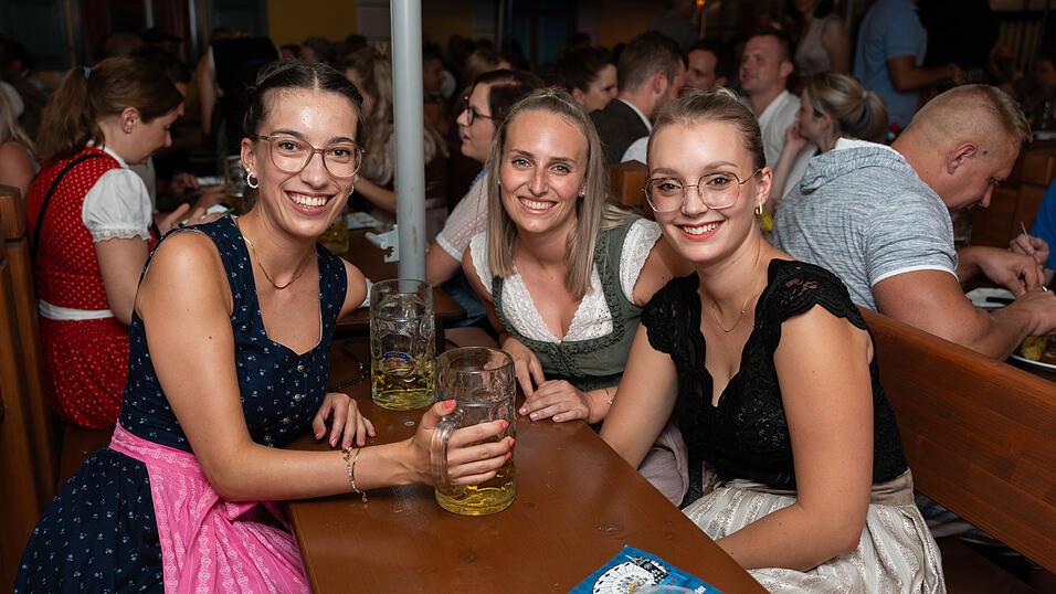 Die Partybilder vom Montag, 21. August 2023, aus dem Festzelt Reisinger. Die Partybilder vom Montag, 21. August 2023, aus dem Festzelt Reisinger.