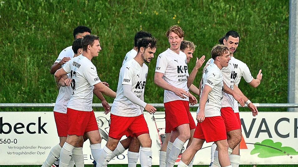 Nach dem 4:0-Sieg der Chamer im Hinspiel erwartet ASV-Coach Faruk Maloku am Freitag eine große Gegenwehr des ATSV.