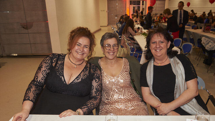 Mit dem SPD-Ball wurde am Samstag die Ballsaison in Straubing eröffnet. Mit dem SPD-Ball wurde am Samstag die Ballsaison in Straubing eröffnet.