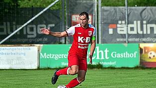 Kapit&auml;n Tobias Ederer und Co. haben die erste Pr&uuml;fung beim SV Etzenricht nicht bestanden.