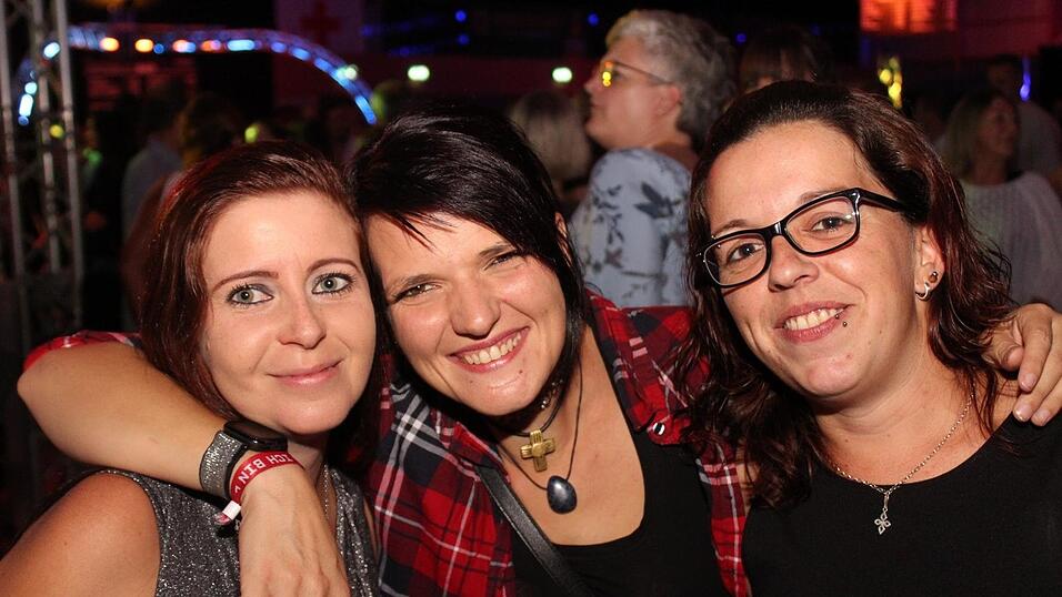 Auf der Eskara &Uuml;30-Party in Essenbach war wieder viel los.