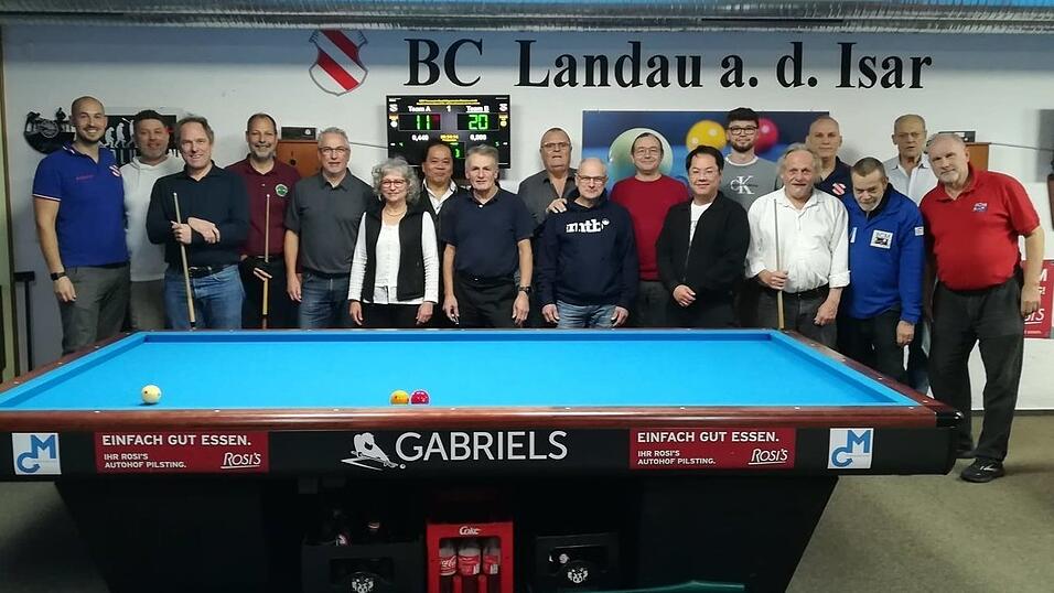 Die f&uuml;r das Viertelfinale des 3. Grokj-Dreiband-Cups qualifizierten Mannschaften.