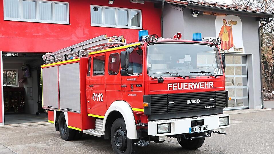 Ende seiner Einsatzzeit in Sicht: Der alte Magirus der FFW Mainburg wird durch ein neues LF 20 ersetzt.