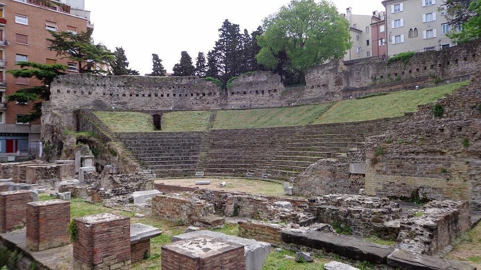 Amphitheater Triest Amphitheater Triest