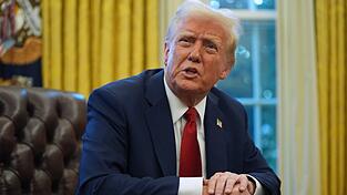 US-Präsident Donald Trump droht erneut mit Sonderzöllen auf Waren aus der EU. (Archivbild)