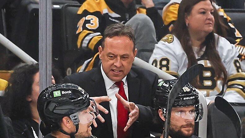 Sieben Siege in Serie hat Trainer Marco Sturm mit den Boston Bruins in der besten Liga der Welt eingefahren.