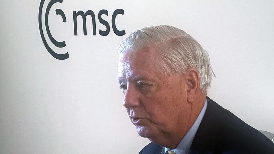 US-Senator Graham zeigt sich in München beeindruckt von Kanzler Merz und Premierminister Starmer. US-Senator Graham zeigt sich in München beeindruckt von Kanzler Merz und Premierminister Starmer.