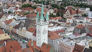 Der Stimmkreis Straubing setzt sich aus der kreisfreien Stadt Straubing sowie dem Landkreis Straubing-Bogen zusammen.