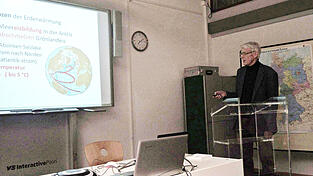 Der Physiker und Klima-Experte Dr. Peter K&ouml;pke forscht seit &uuml;ber 40 Jahren &uuml;ber Wetter, Klima und dessen Ver&auml;nderung. Am Montagabend informierte er Interessierte bei der VHS Deggendorfer Land.