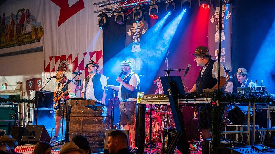 Die Partybilder vom Samstag, 15. August, aus dem Festzelt Greindl. Die Partybilder vom Samstag, 15. August, aus dem Festzelt Greindl.