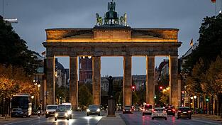 Die Berliner landen in einer Umfrage der Freien Universität im «Tagesspiegel» über die gegenseitige Sympathie der Bundesländer auf dem letzten Platz.