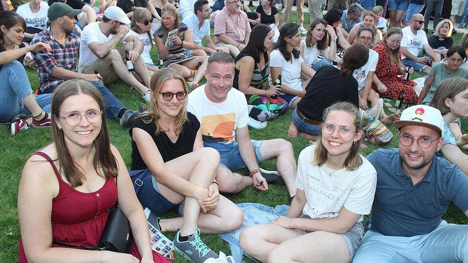 Die Landshuterinnen und Landshuter feierten beim LaSoNa-Openair.