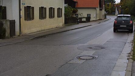 Endlich eine zeitliche Perspektive für die Ortsdurchfahrt Rudelzhausen: Die Gemeinde erhielt den Entwurf eines Vertrages über die Planung.