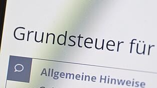 Haus- und Grundbesitzer in größeren kreisfreien Städten oder deren Umland respektive besonders attraktiven Gemeinden sind wohl die klaren Verlierer der Grundsteuer-Reform. Haus- und Grundbesitzer in größeren kreisfreien Städten oder deren Umland respektive besonders attraktiven Gemeinden sind wohl die klaren Verlierer der Grundsteuer-Reform.