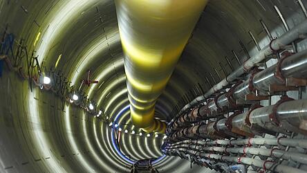 Mit der &Uuml;bernahme von 25,1 Prozent kauft sich der Bund nicht nur &bdquo;Einflussrechte&ldquo;, sondern auch Verantwortung.