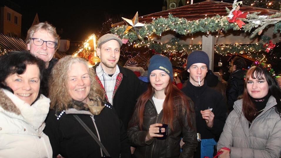 Das sind die Bilder vom Samstag auf dem Landshuter Christkindlmarkt. Das sind die Bilder vom Samstag auf dem Landshuter Christkindlmarkt.