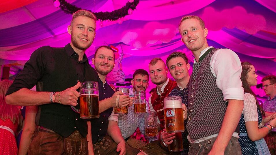 Die Partybilder vom Samstag, 13. August 2022, aus dem Festzelt Reisinger.